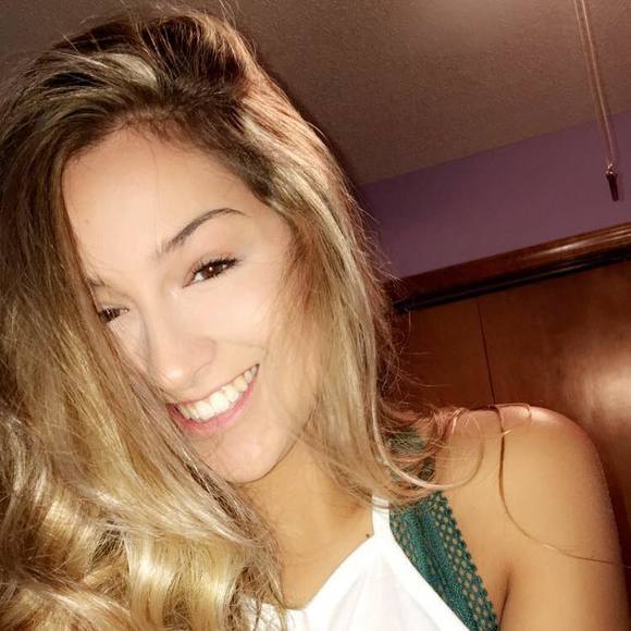 Meet your Posher, Ashley - Picture 1 of 1